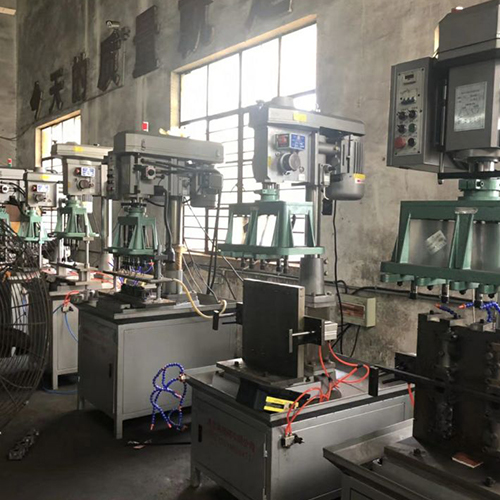 全自动钻孔机厂家